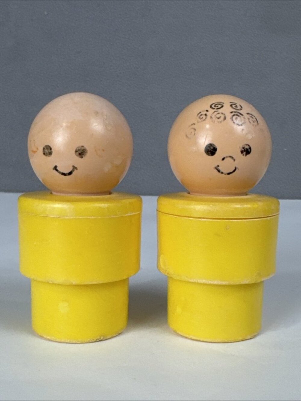 1974 Fisher Price Jumbo Little People Lot of 2 plastic vintage curls yellow